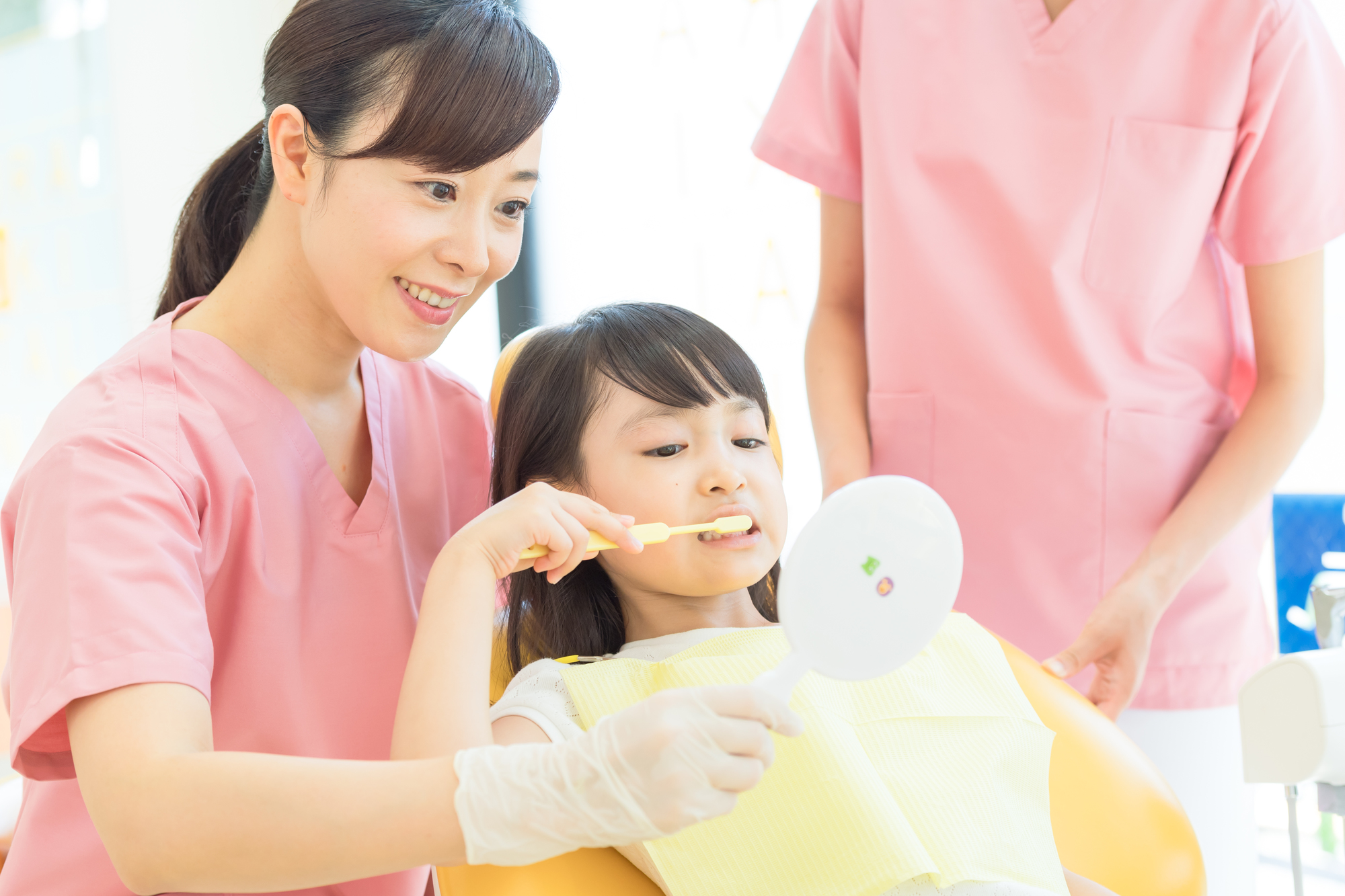 お子様への歯ブラシ指導と歯の予防